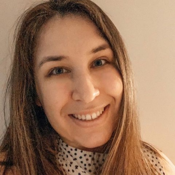 Meet your Posher, Julia - Picture 1 of 1